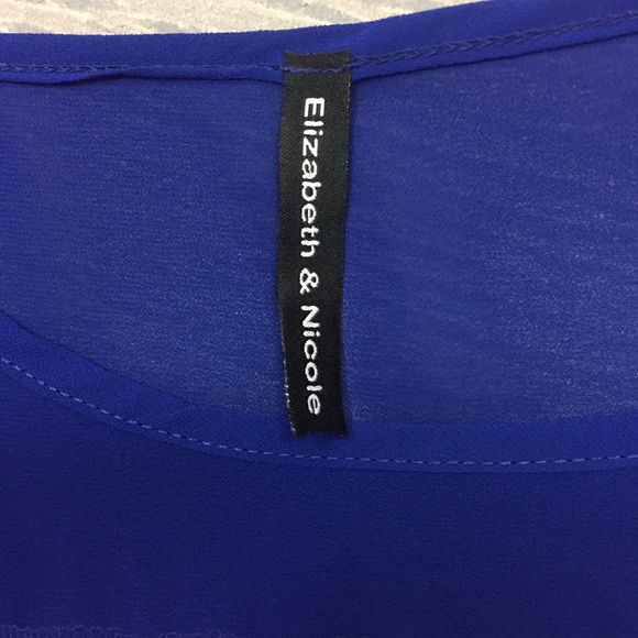 NWOT Elizabeth & Nicole Striped Top w/ Zip Pocket - Picture 4 of 5